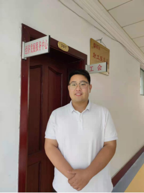 經(jīng)濟管理學院 經(jīng)濟管理學院