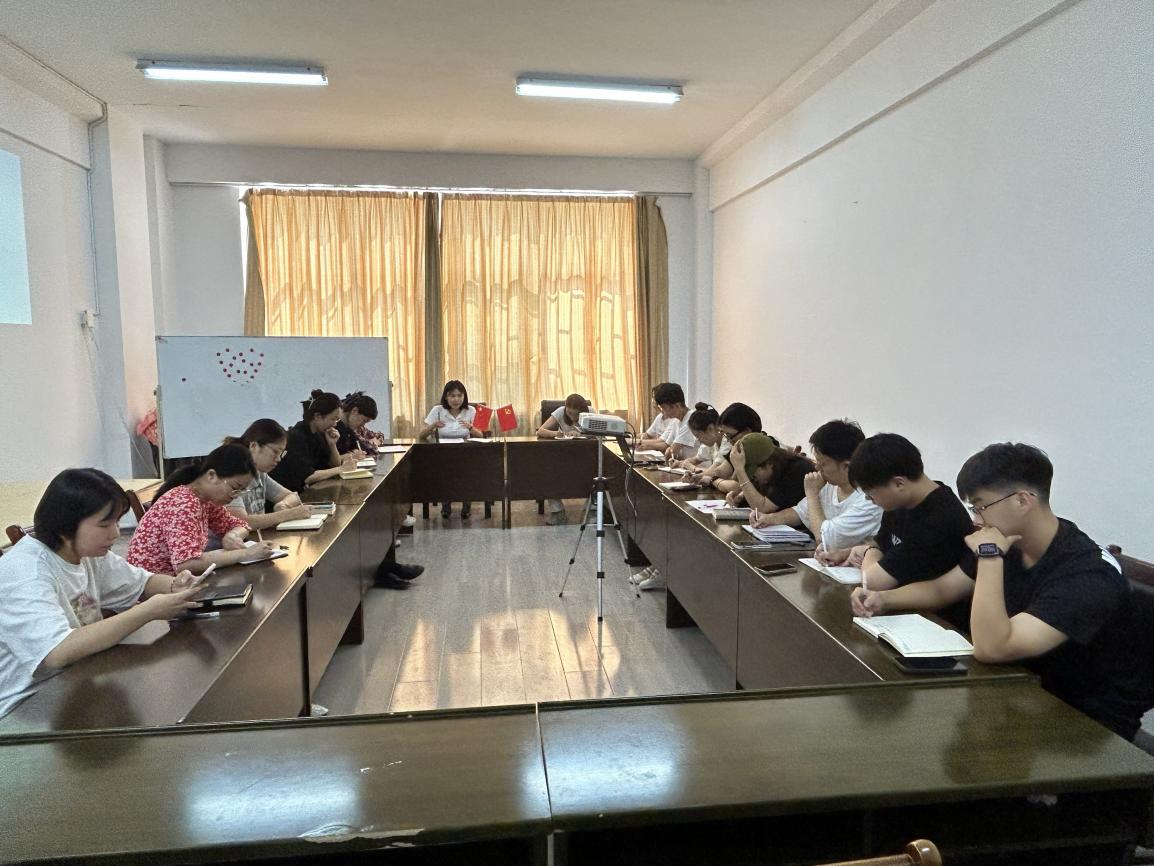 信息工程學(xué)院“向陽花”工作站召開2023-2024秋季心理測評工作部署會議