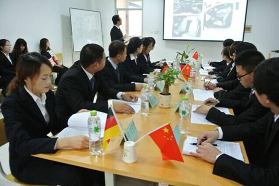 經(jīng)濟管理學院 經(jīng)濟管理學院