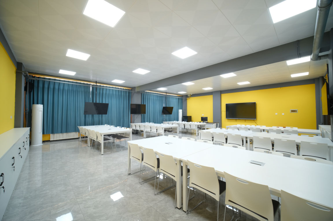 信息工程學院 信息工程學院