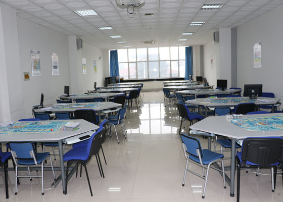 經(jīng)濟管理學院 經(jīng)濟管理學院