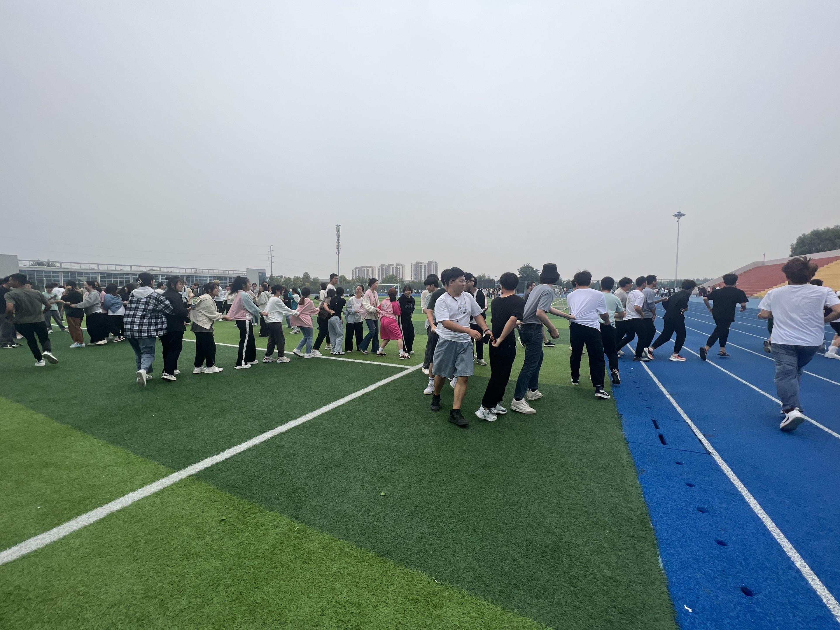 釋放心靈，擁抱青春——信息工程學院開展心理健康教育活動